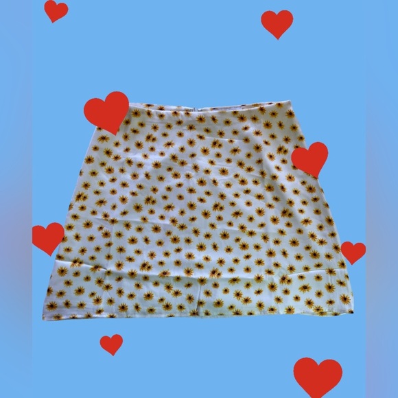 We wore what ditsy daisies mini skirt  Womens Mini SLIP Skirt ZR5 IVORY MULTI M - Picture 5 of 16